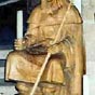 Vézelay : Statue en bois du sculpteur Christian Delacoux.
